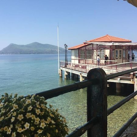 Villa Oleander Agios Nikolaos Loutra Edipsou Екстер'єр фото