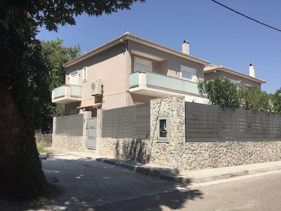Villa Oleander Agios Nikolaos Loutra Edipsou Екстер'єр фото